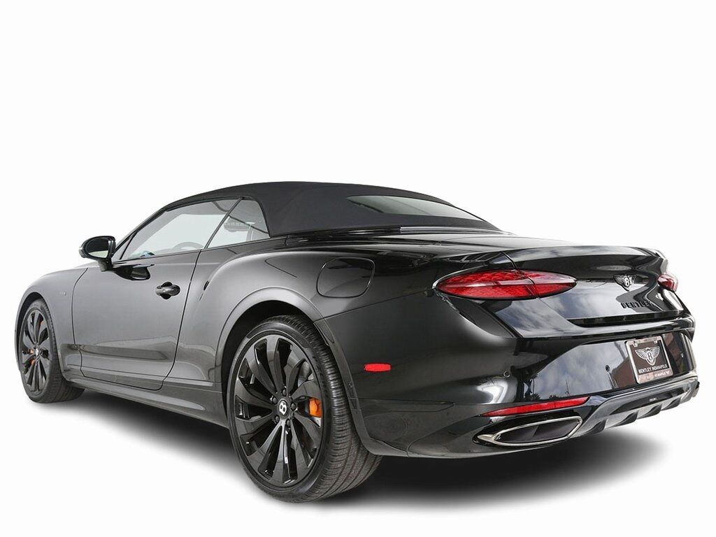 2025 Bentley Continental GT Black Edition photo 3