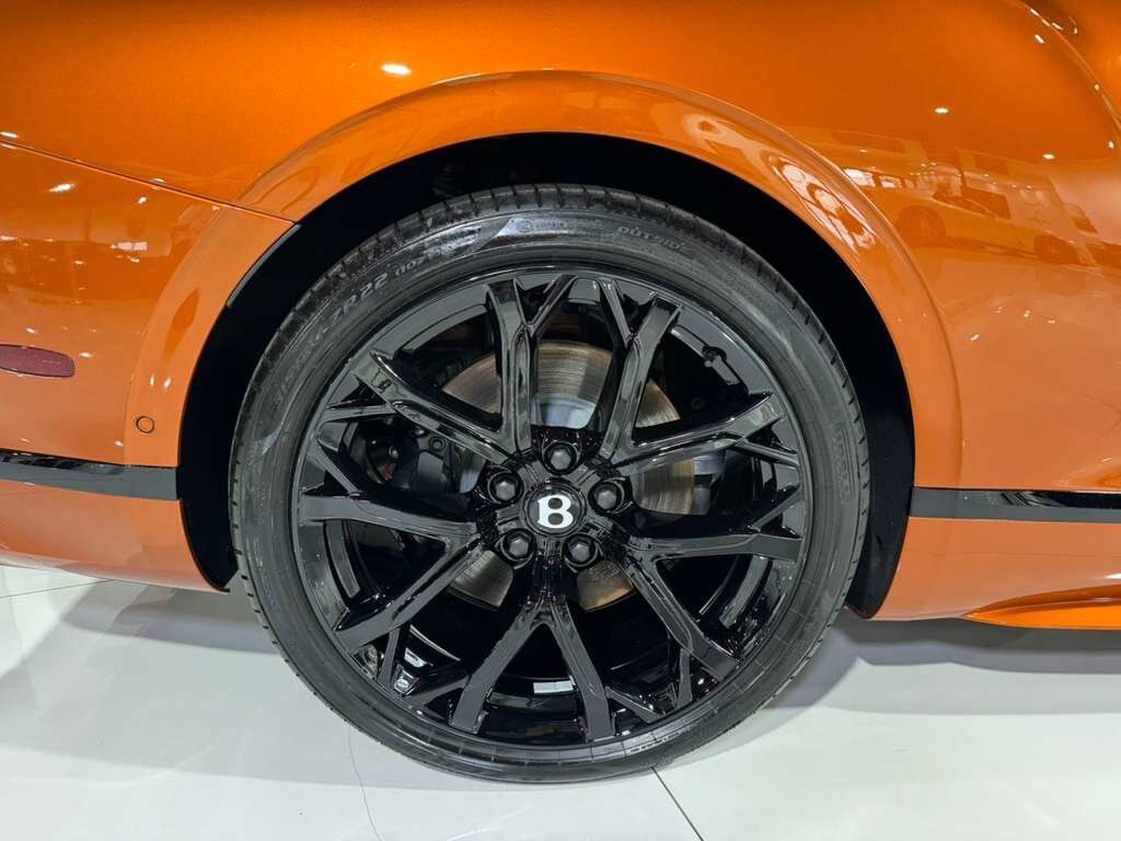 2025 Bentley Continental GT Speed First Edition Orange Flame paint,Mulliner/Blackline Specification,rotating display & MORE!! Fort Lauderdale FL