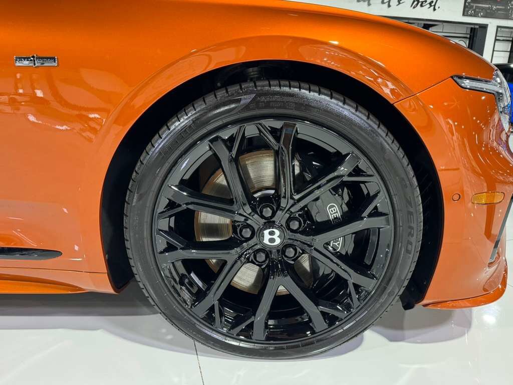 2025 Bentley Continental GT Speed First Edition Orange Flame paint,Mulliner/Blackline Specification,rotating display & MORE!! Fort Lauderdale FL