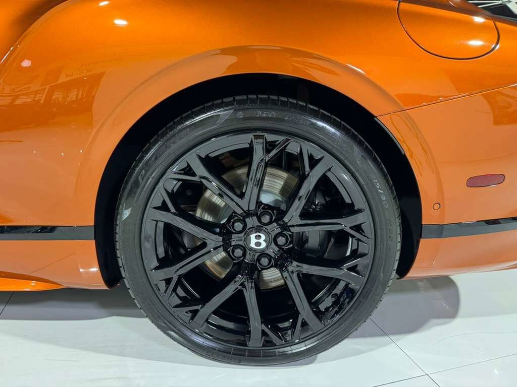 2025 Bentley Continental GT Speed First Edition Orange Flame paint,Mulliner/Blackline Specification,rotating display & MORE!! Fort Lauderdale FL