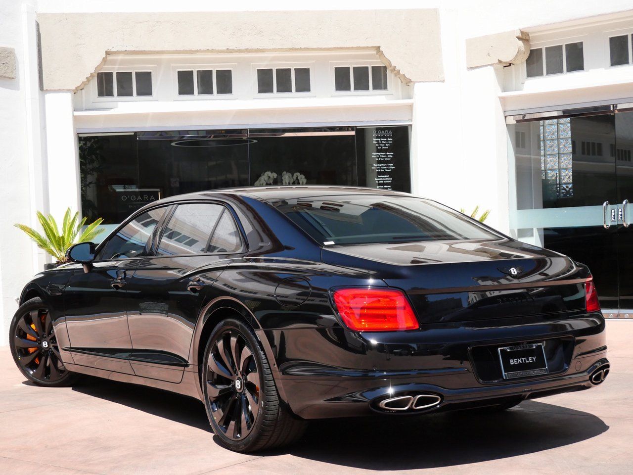 2025 Bentley Flying Spur Black Edition Black Edition Lawrence KS