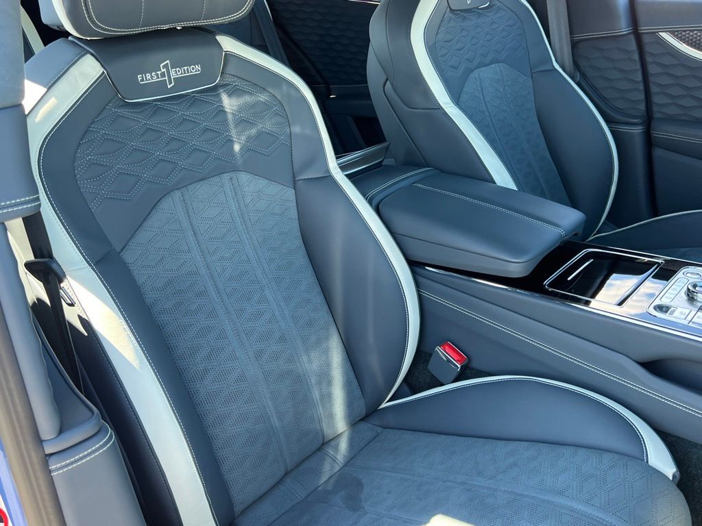 2025 Bentley Flying Spur Speed - Photo 43
