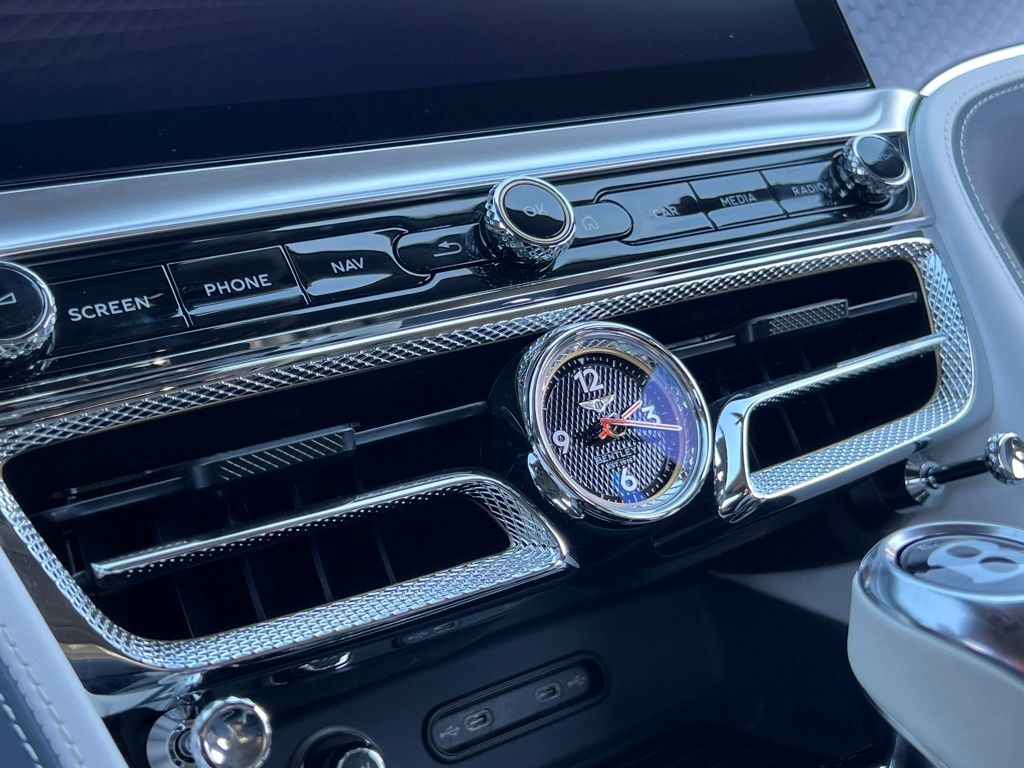 2025 Bentley Flying Spur Speed - Photo 32