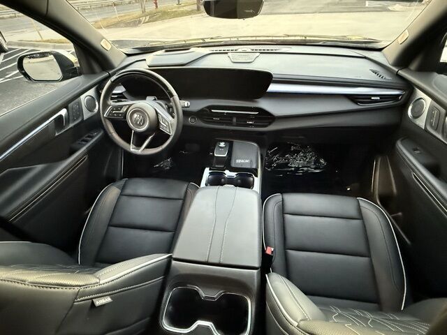 2025 Buick Enclave Avenir Kerrville TX