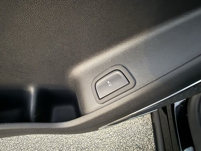 2025 Buick Enclave Avenir Kerrville TX