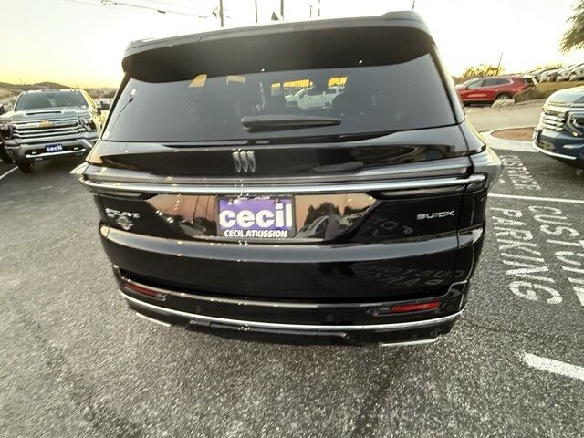 2025 Buick Enclave Avenir Kerrville TX