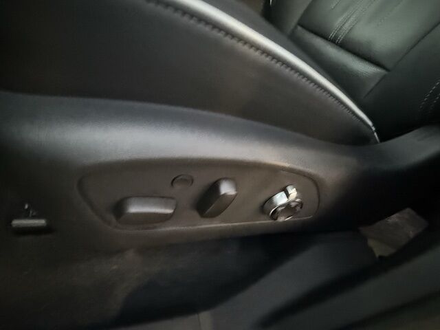 2025 Buick Enclave Avenir Kerrville TX