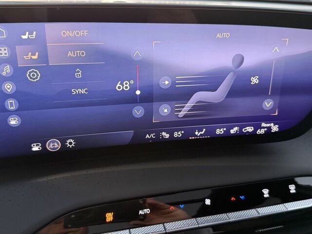 2025 Buick Enclave Avenir Kerrville TX