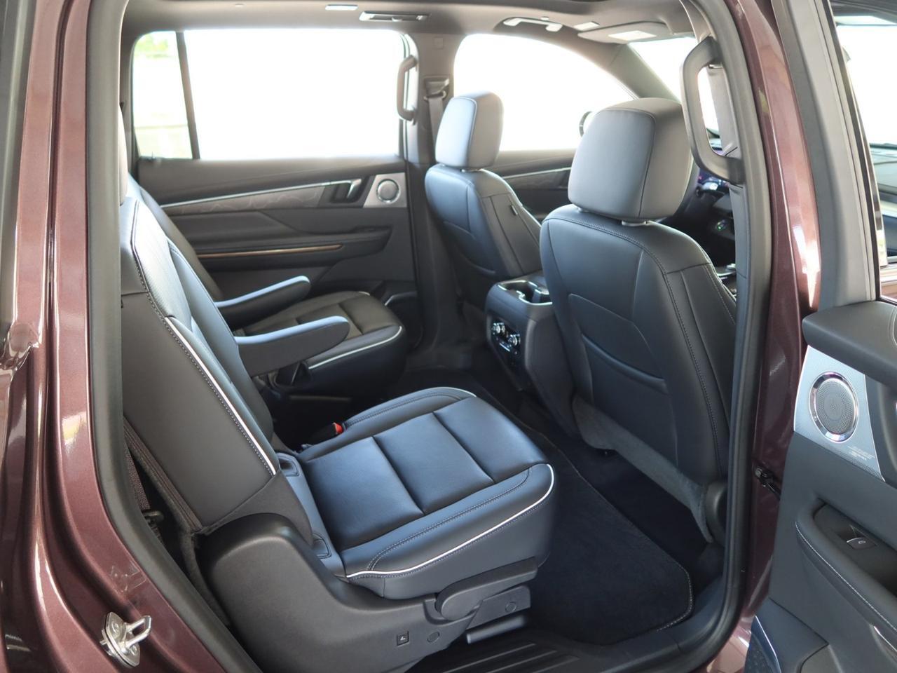 2025 Buick Enclave Avenir AWD Super Cruise 1-Owner Only 2,500 Miles Scottsdale AZ