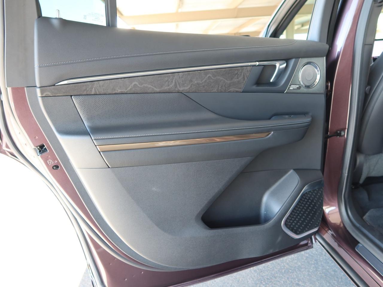 2025 Buick Enclave Avenir AWD Super Cruise 1-Owner Only 2,500 Miles Scottsdale AZ