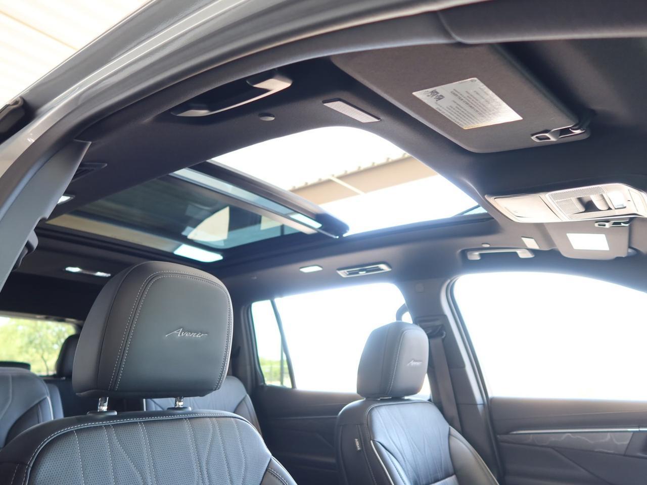 2025 Buick Enclave Avenir AWD Super Cruise 1-Owner Scottsdale AZ