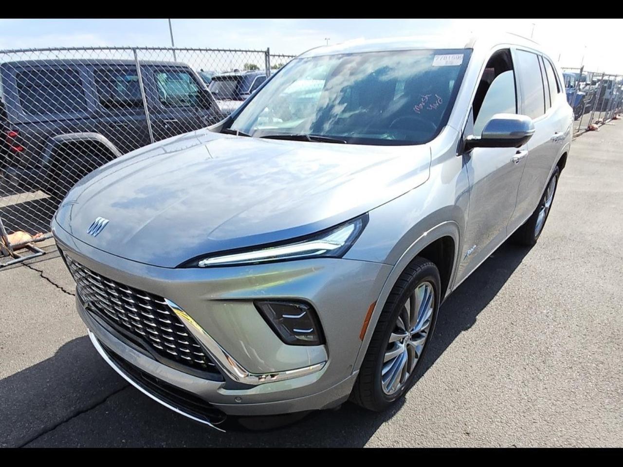2025 Buick Enclave Avenir AWD Super Cruise