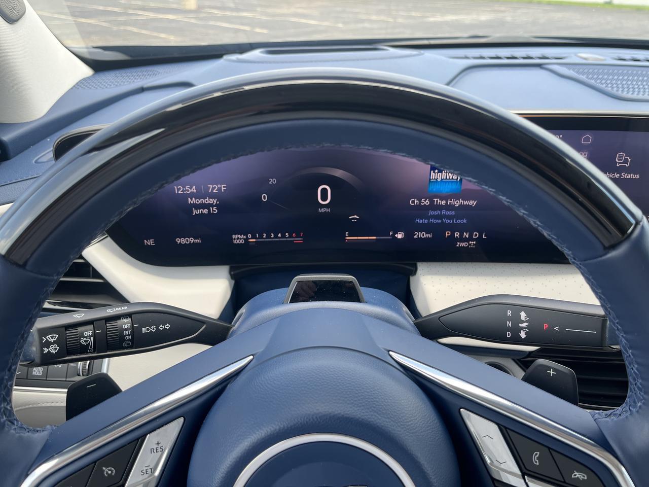 2025 Buick Enclave Avenir AWD SuperCruise TraileringPkgs w/SuperCruise AdptvCrz Sunroof 22s RrCamMrr HD-SrrndVsn Saukville WI