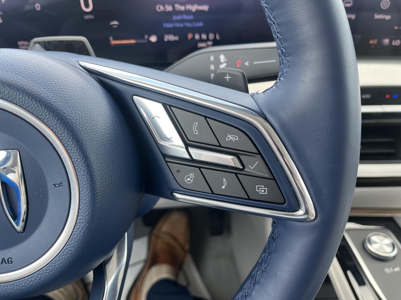2025 Buick Enclave Avenir AWD SuperCruise TraileringPkgs w/SuperCruise AdptvCrz Sunroof 22s RrCamMrr HD-SrrndVsn Saukville WI