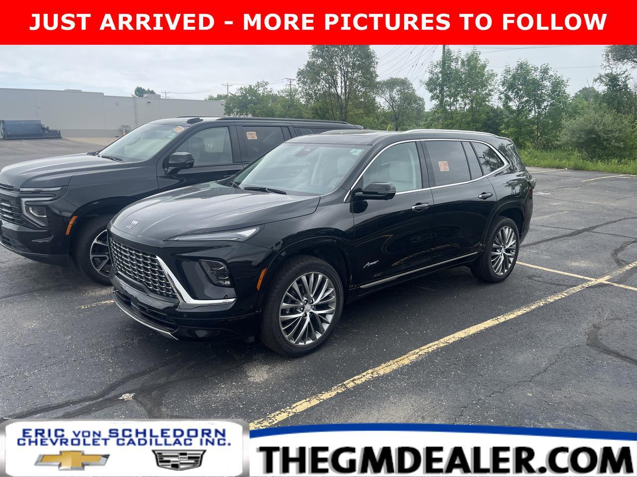 2025 Buick Enclave Avenir AWD SuperCruise TraileringPkgs w/SuperCruise AdptvCrz Sunroof 22s RrCamMrr HD-SrrndVsn