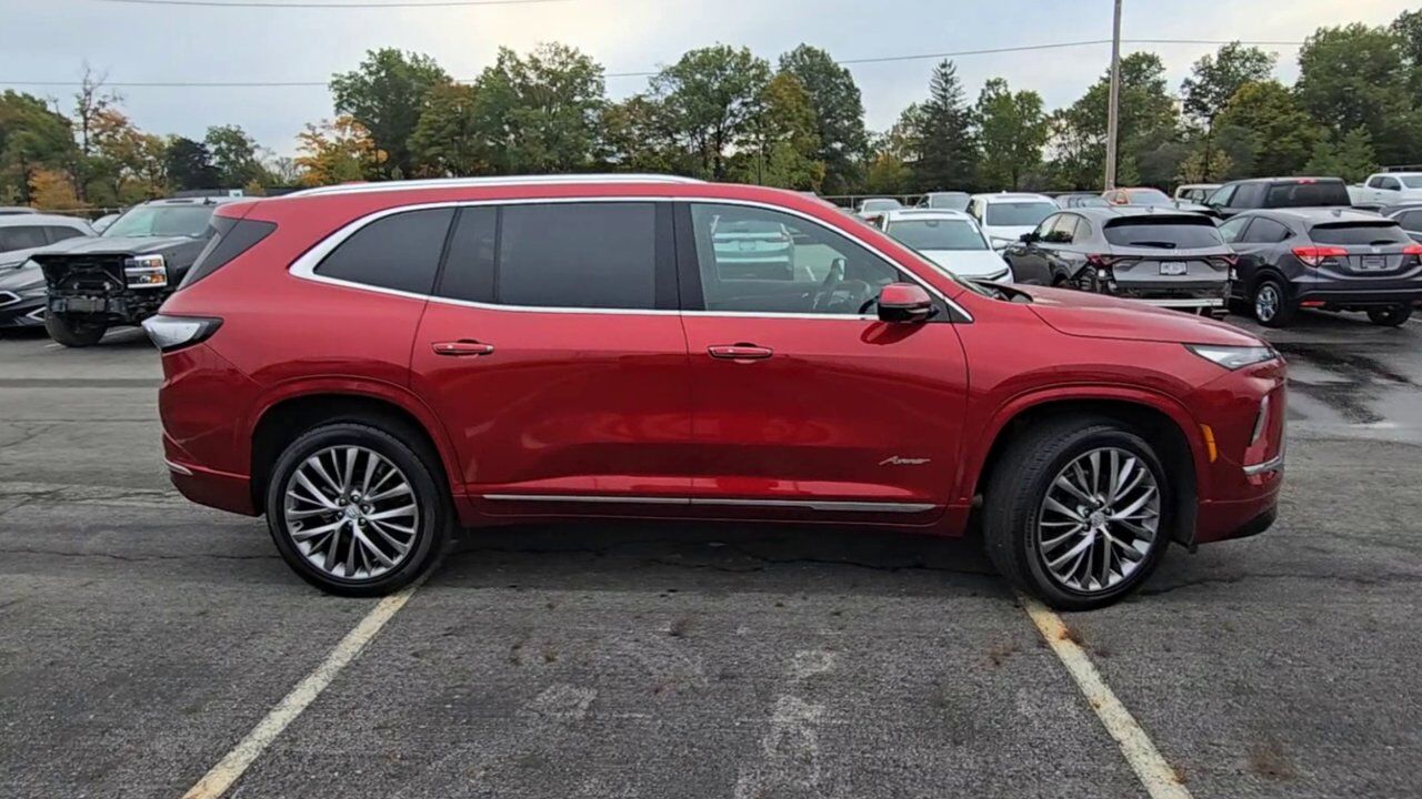 2025 Buick Enclave Avenir Columbus OH