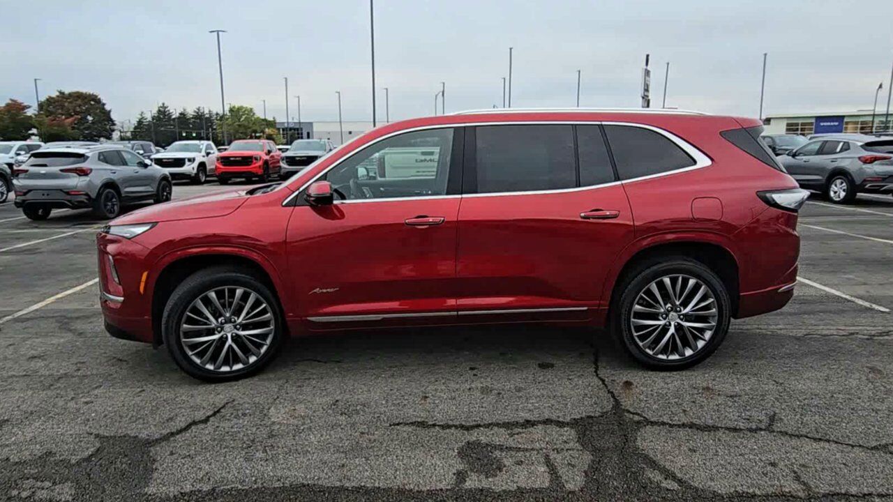 2025 Buick Enclave Avenir Columbus OH