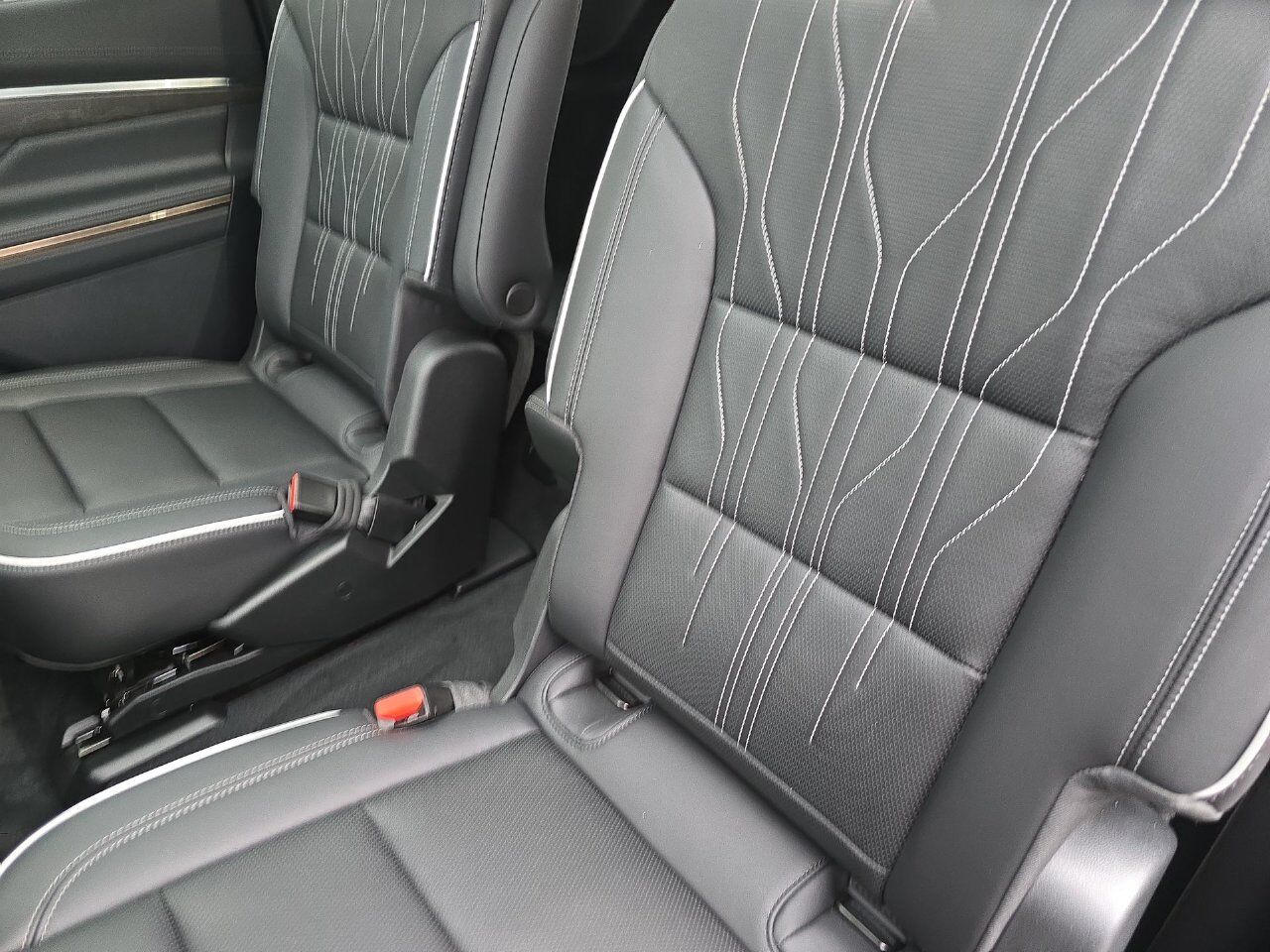 2025 Buick Enclave Avenir Columbus OH