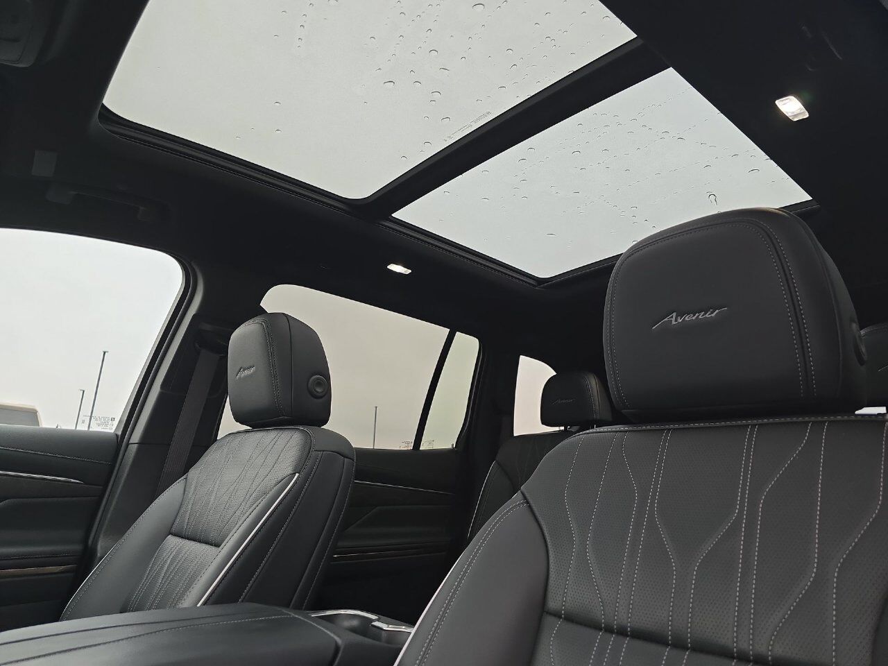 2025 Buick Enclave Avenir Columbus OH