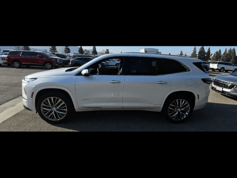 2025 Buick Enclave Avenir Knoxville TN