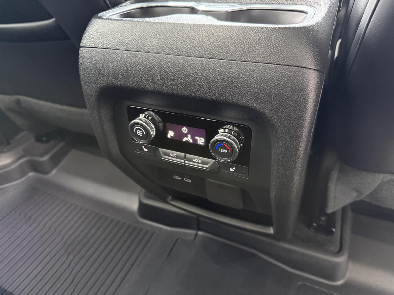 2025 Buick Enclave Avenir Knoxville TN