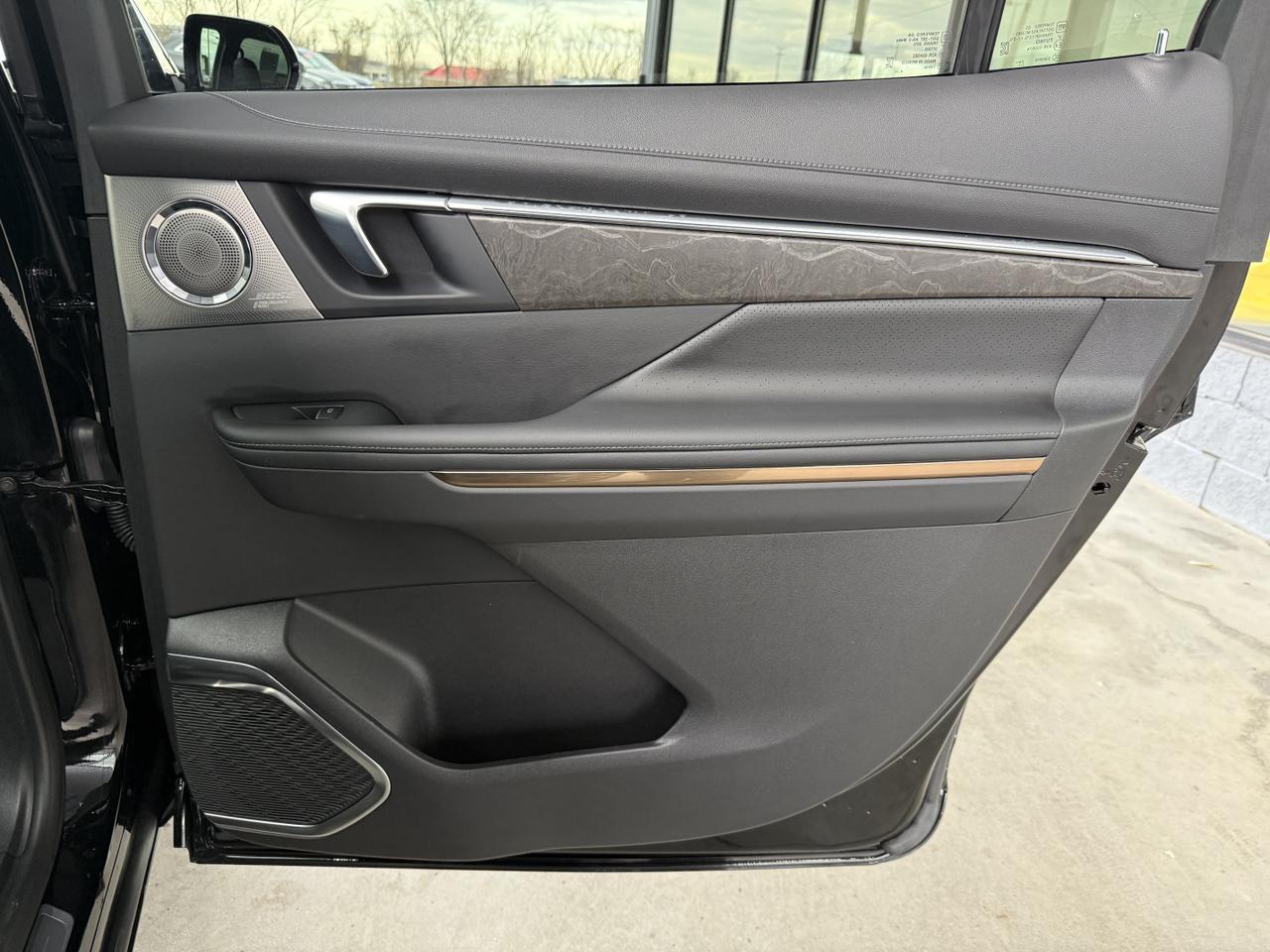 2025 Buick Enclave Avenir Knoxville TN