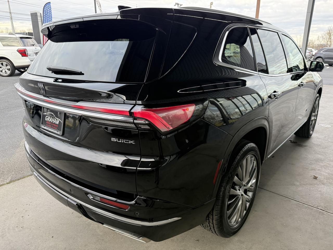 2025 Buick Enclave Avenir Knoxville TN