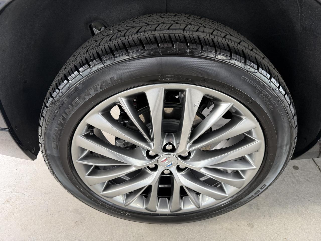 2025 Buick Enclave Avenir Knoxville TN