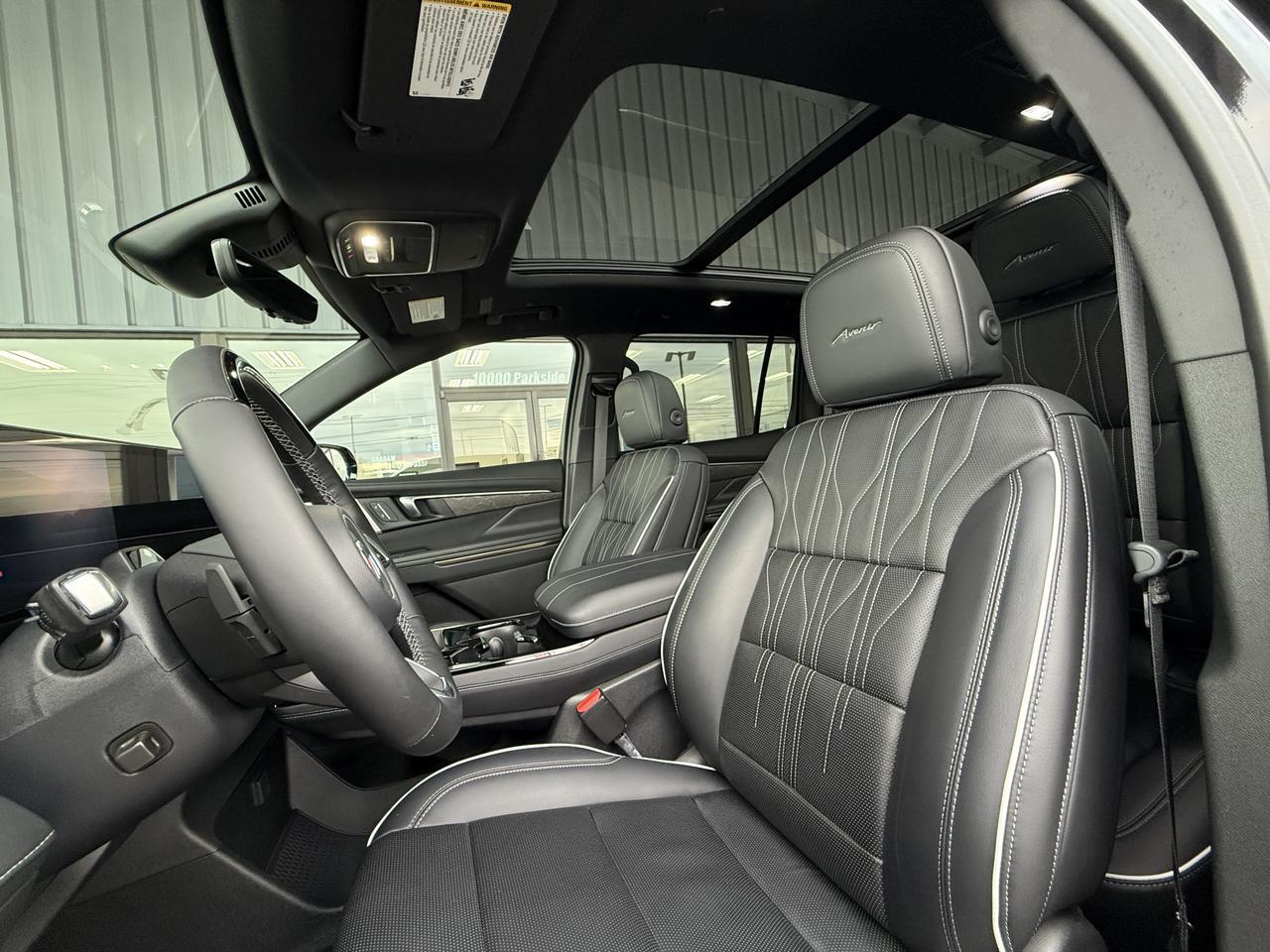 2025 Buick Enclave Avenir Knoxville TN