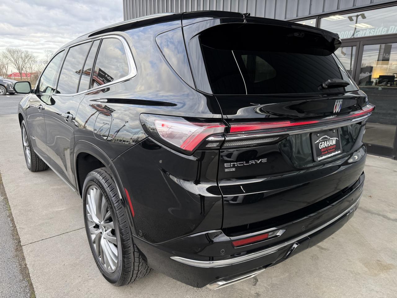 2025 Buick Enclave Avenir Knoxville TN