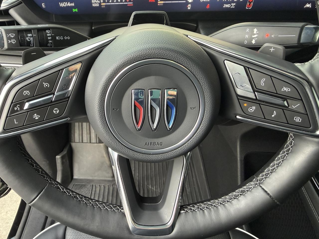 2025 Buick Enclave Avenir Knoxville TN