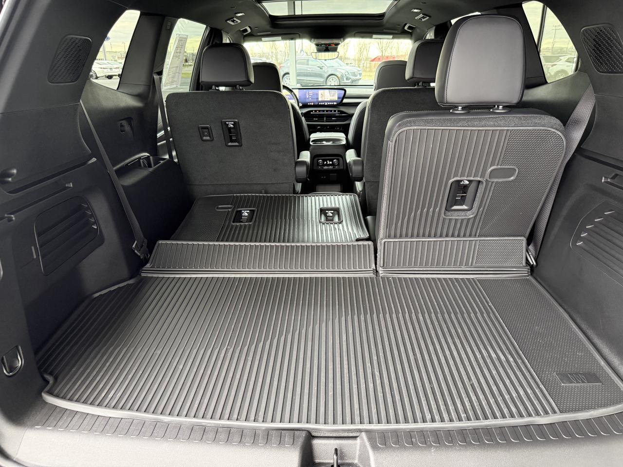 2025 Buick Enclave Avenir Knoxville TN