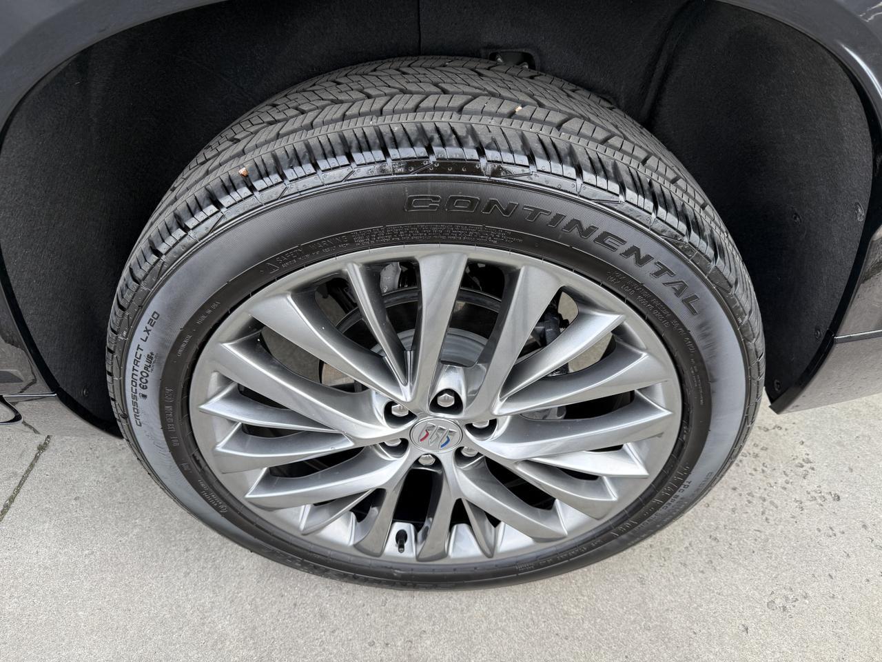 2025 Buick Enclave Avenir Knoxville TN