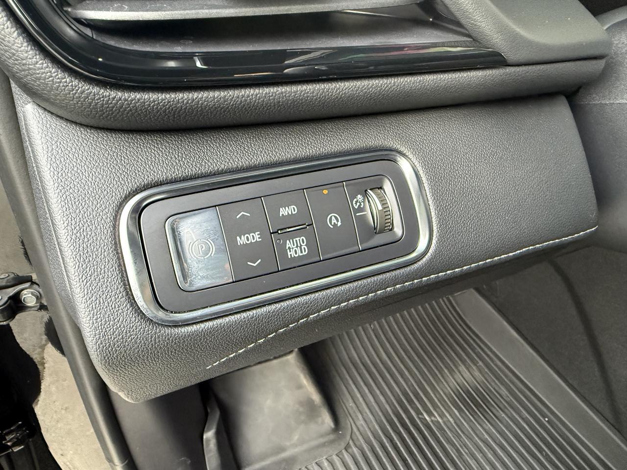 2025 Buick Enclave Avenir Knoxville TN