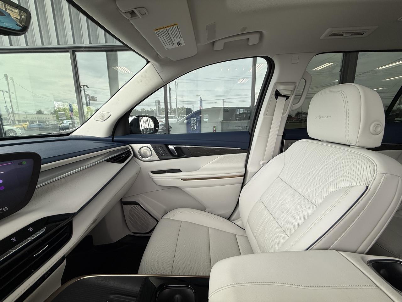 2025 Buick Enclave Avenir Knoxville TN
