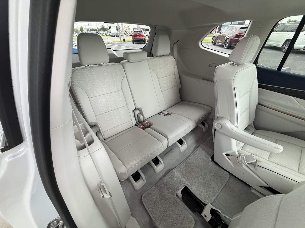 2025 Buick Enclave Avenir Knoxville TN