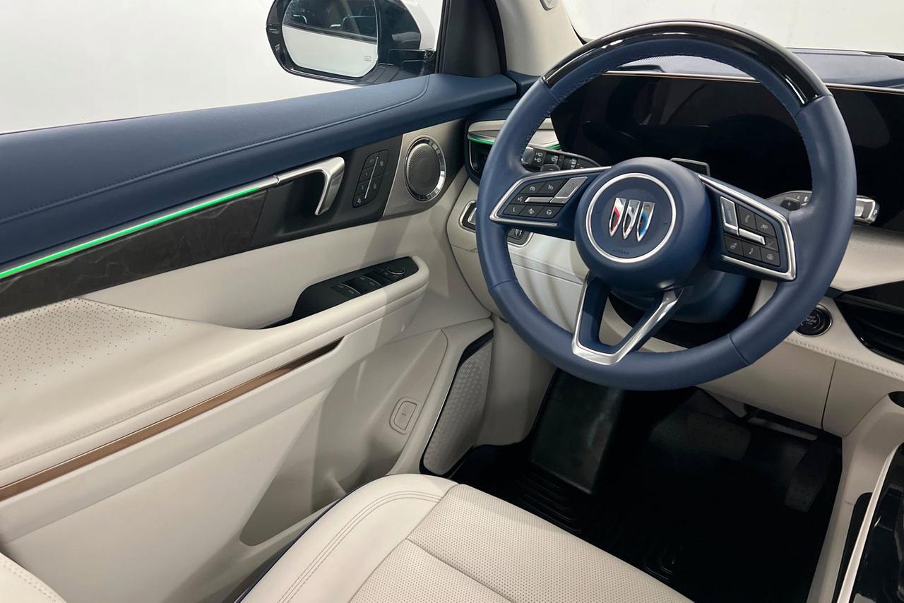 2025 Buick Enclave Avenir Knoxville TN
