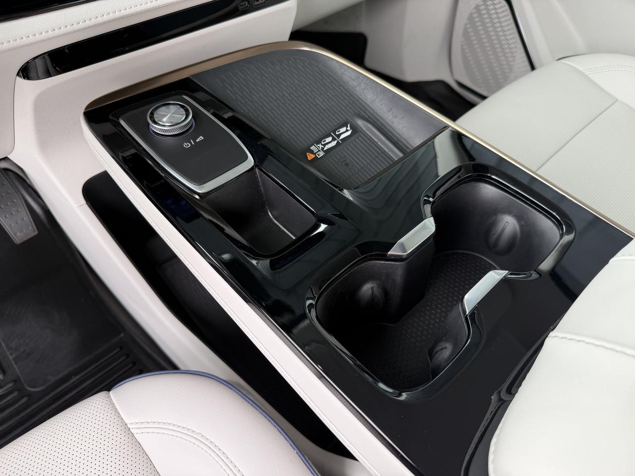 2025 Buick Enclave Avenir Knoxville TN