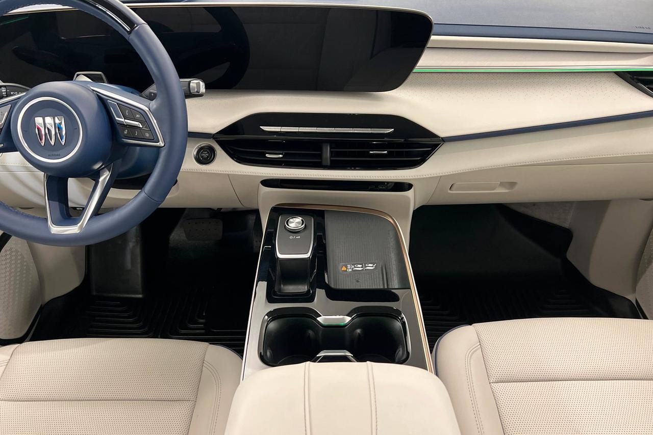 2025 Buick Enclave Avenir Knoxville TN