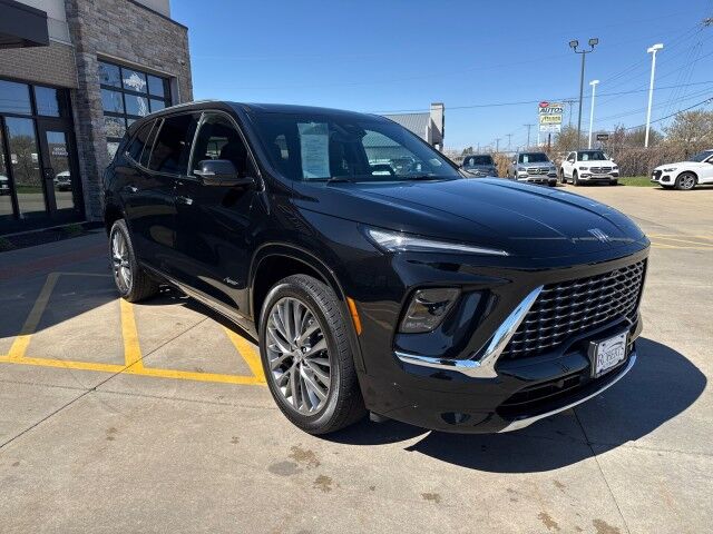 2025 Buick Enclave Avenir Springfield IL
