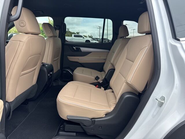 2025 Buick Enclave Preferred  TX
