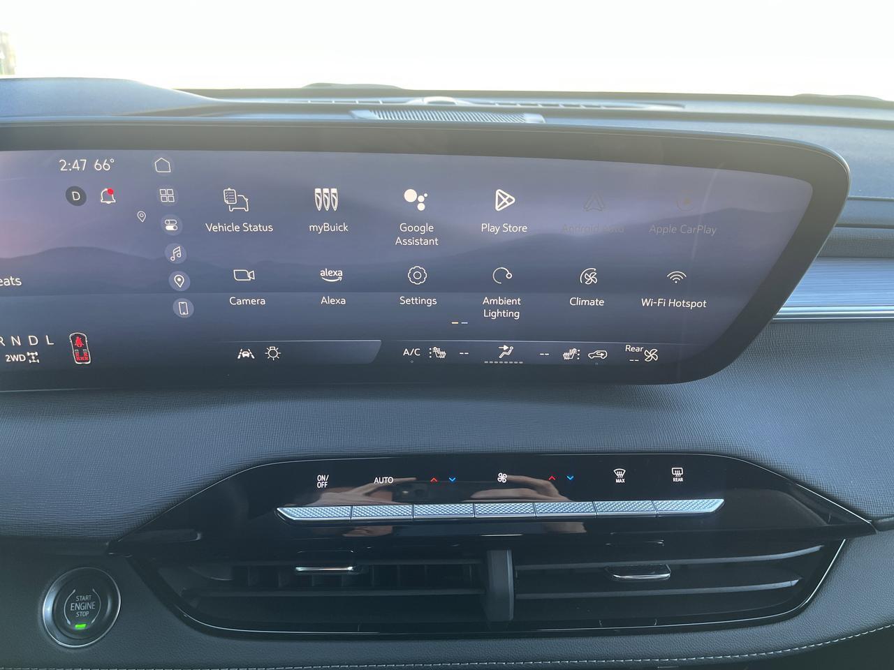 2025 Buick Enclave Preferred AWD w/Heated Seats HtdSteeringWheel Bose 20s HD-SurroundVision Saukville WI