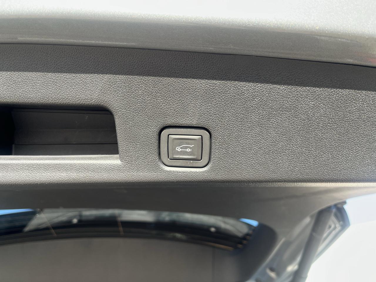 2025 Buick Enclave Preferred AWD w/Heated Seats HtdSteeringWheel Bose 20s HD-SurroundVision Saukville WI