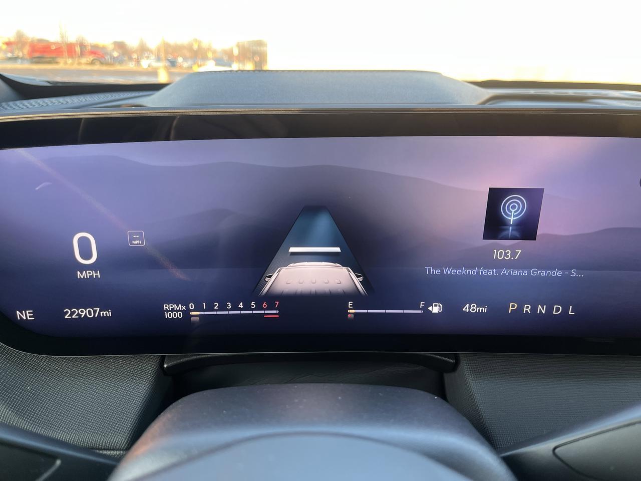 2025 Buick Enclave Preferred FWD w/Heated Seats HtdSteeringWheel Bose 20s HD-SurroundVision Saukville WI