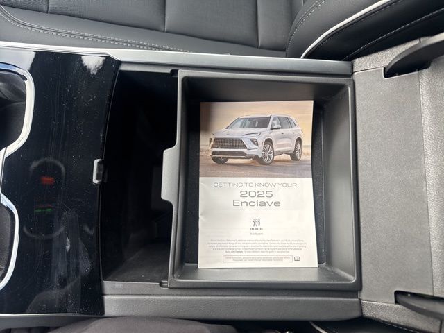 2025 Buick Enclave Preferred Random Lake WI