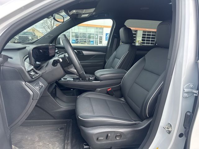 2025 Buick Enclave Preferred Random Lake WI