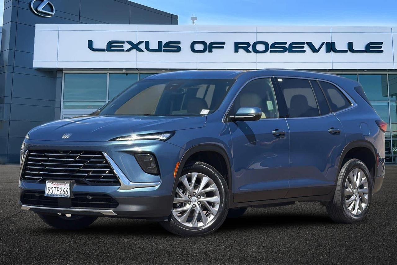 2025 Buick Enclave Preferred