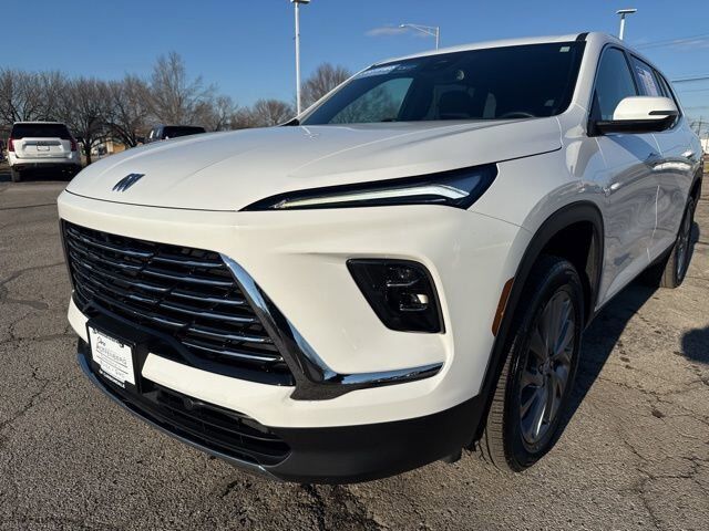 2025 Buick Enclave Preferred