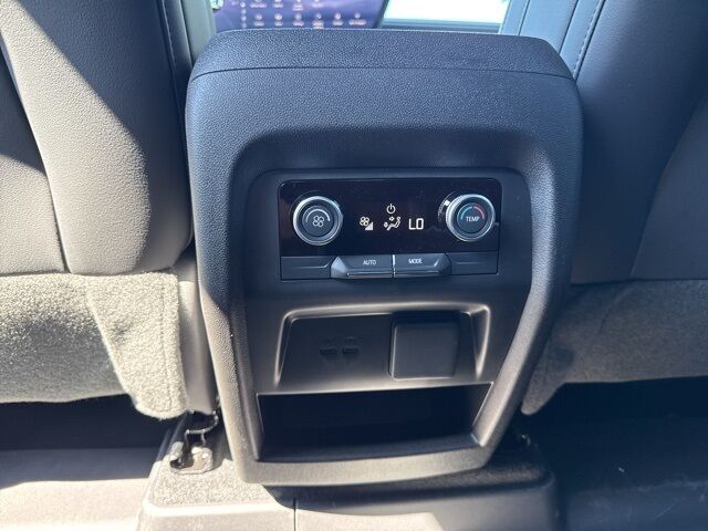 2025 Buick Enclave Sport Touring  TX