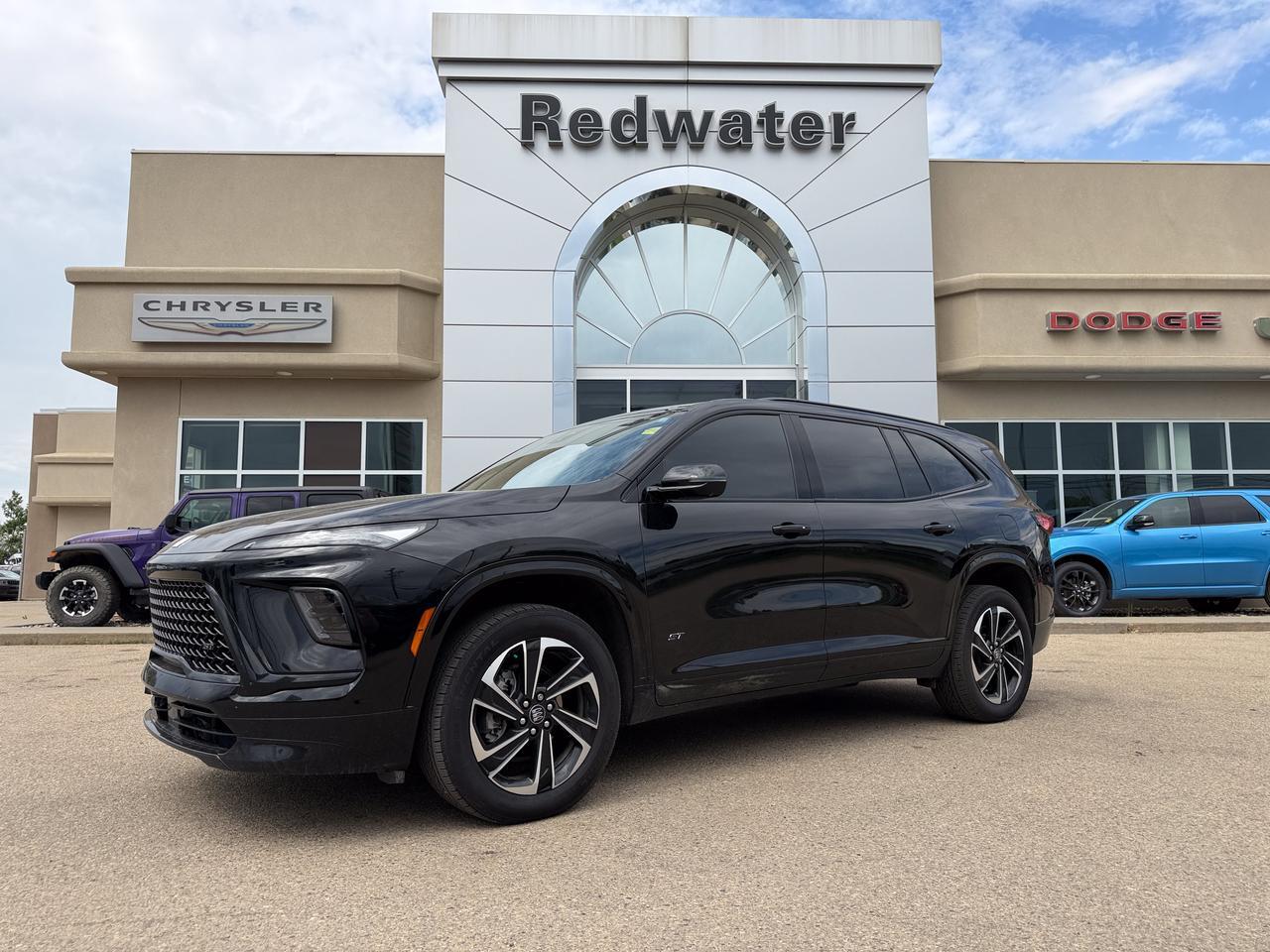2025 Buick Enclave Sport Touring AWD | Low KMs | 8 Speed Automatic | Power Liftgate | 20IN Alloy Wheels